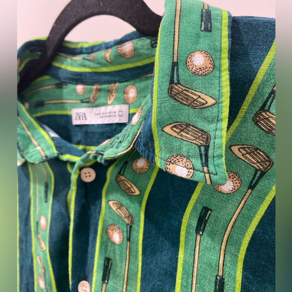 ZARA | Men's Short-Sleeved Golf Print Button Down Shirt, Size Medium ⛳️